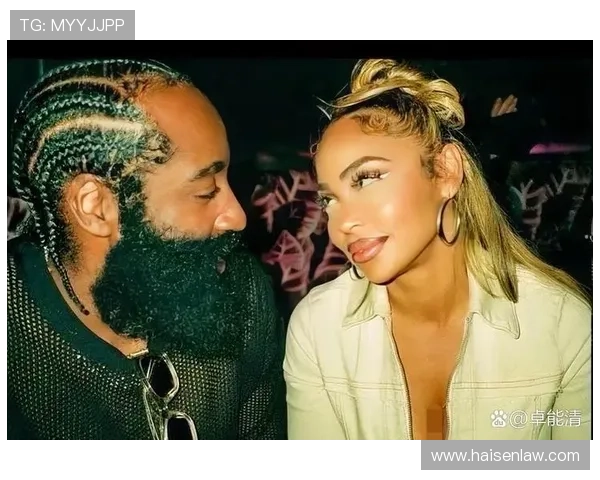 哈登女友曝其早已称呼自己为老婆婚事讨论频繁令她感到惊讶