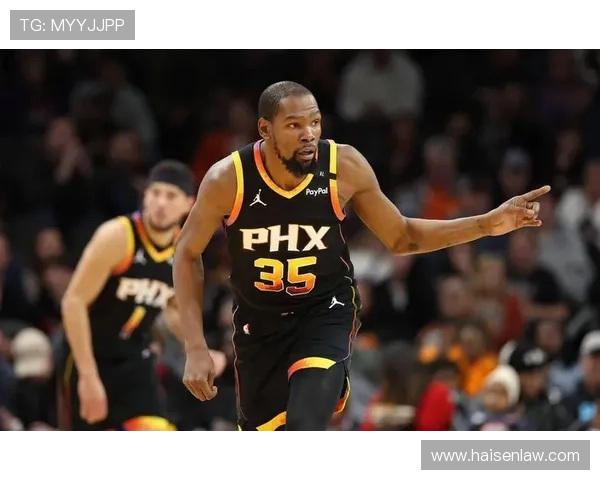 杜兰特赞贝利潜力无限期待他未来的成长与突破